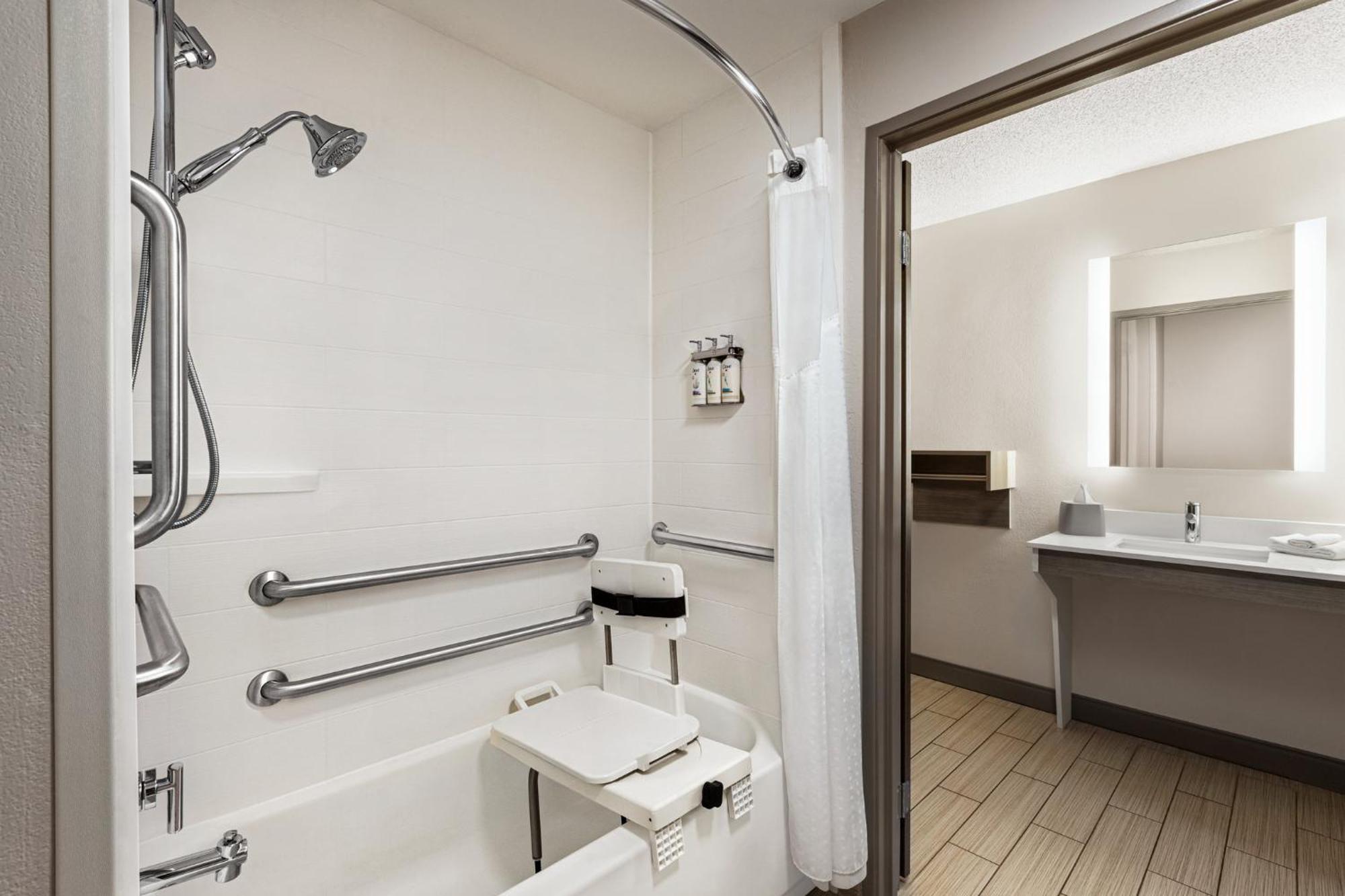 Holiday Inn Express - Bowling Green By Ihg Εξωτερικό φωτογραφία